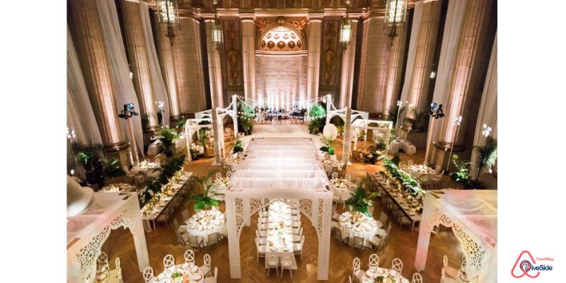 Wedding restaurant with historic architecture
