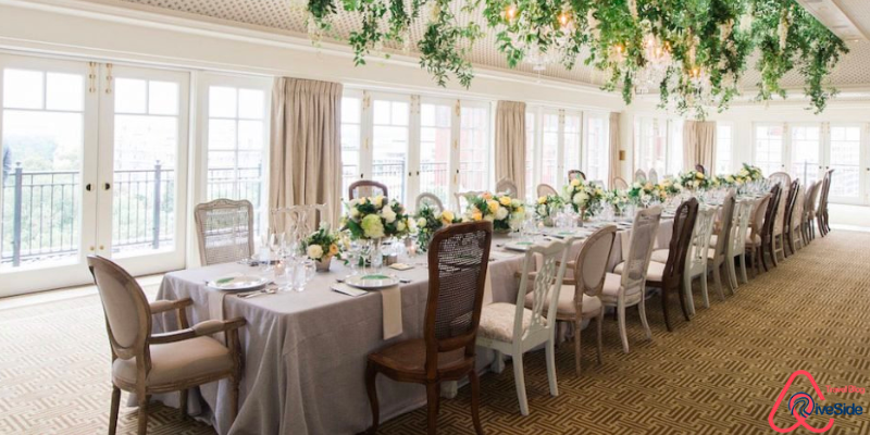 Intimate Elegance: Restaurant Venues for Small Weddings