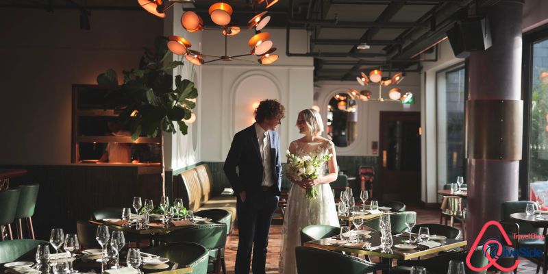 Navigating cost to rent out restaurant for wedding